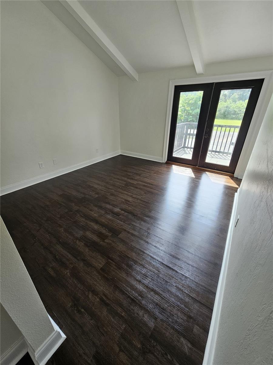 Image 15 of 23 For 3575 24th Avenue Road