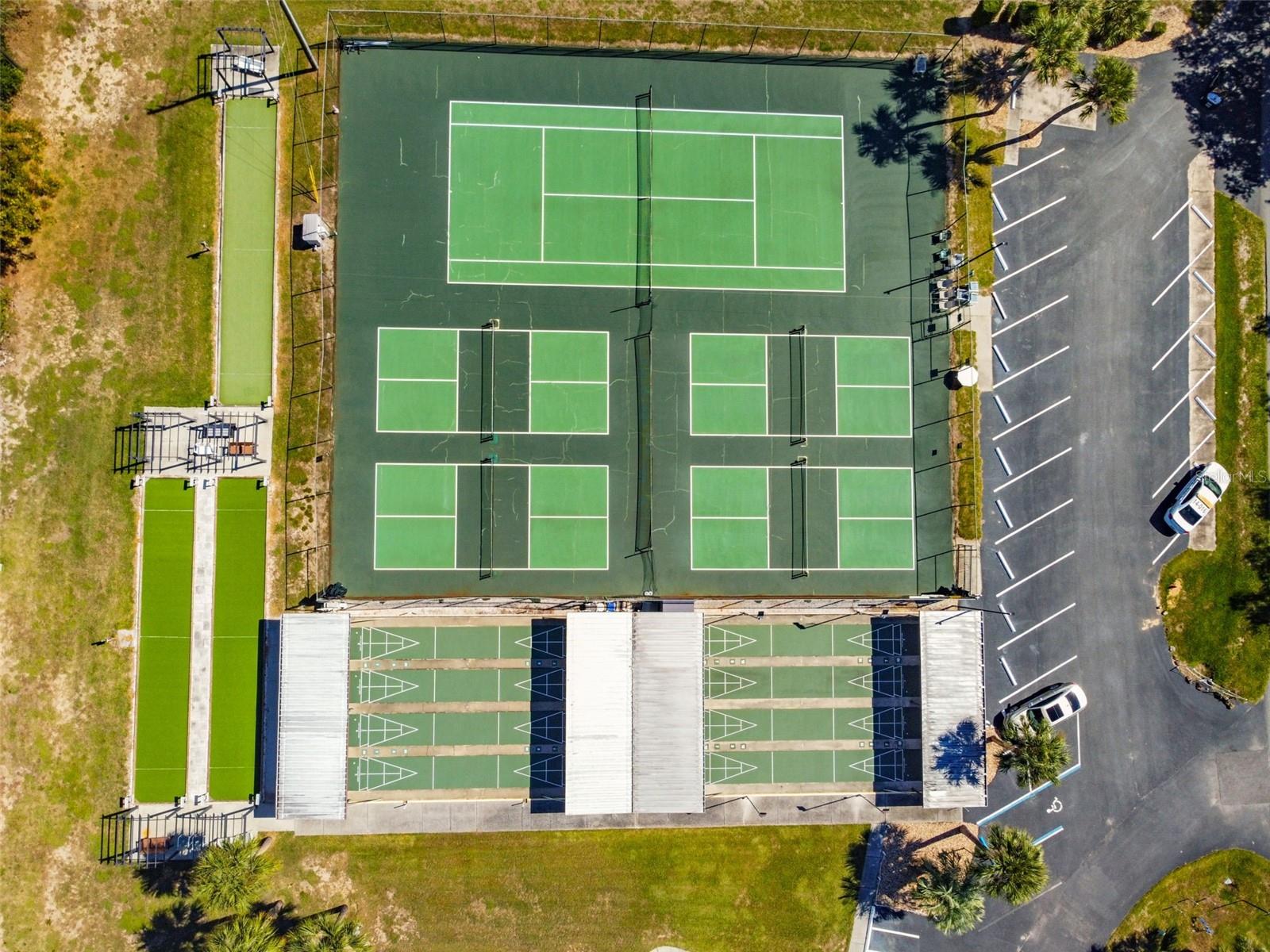 Image 29 of 32 For 711 Polo Park Boulevard