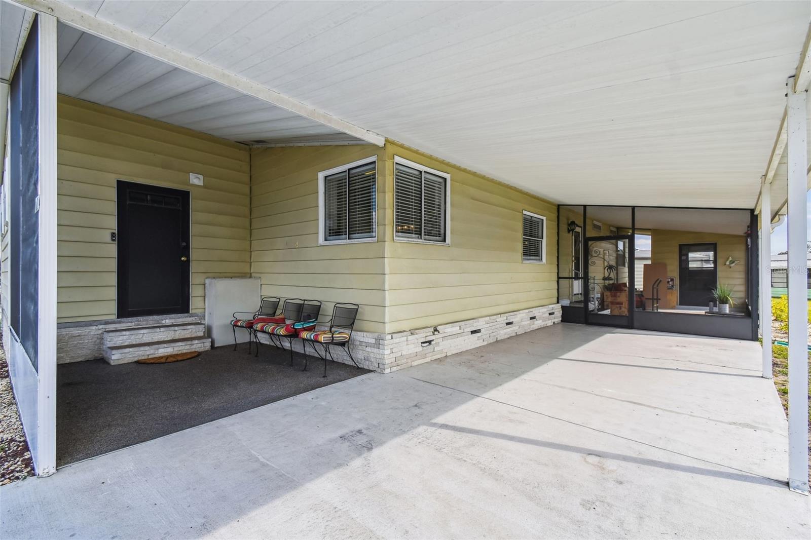 Image 3 of 32 For 711 Polo Park Boulevard