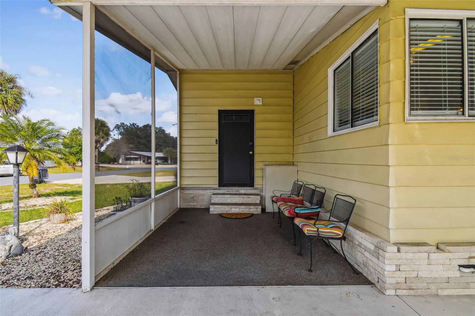 Image 4 of 32 For 711 Polo Park Boulevard