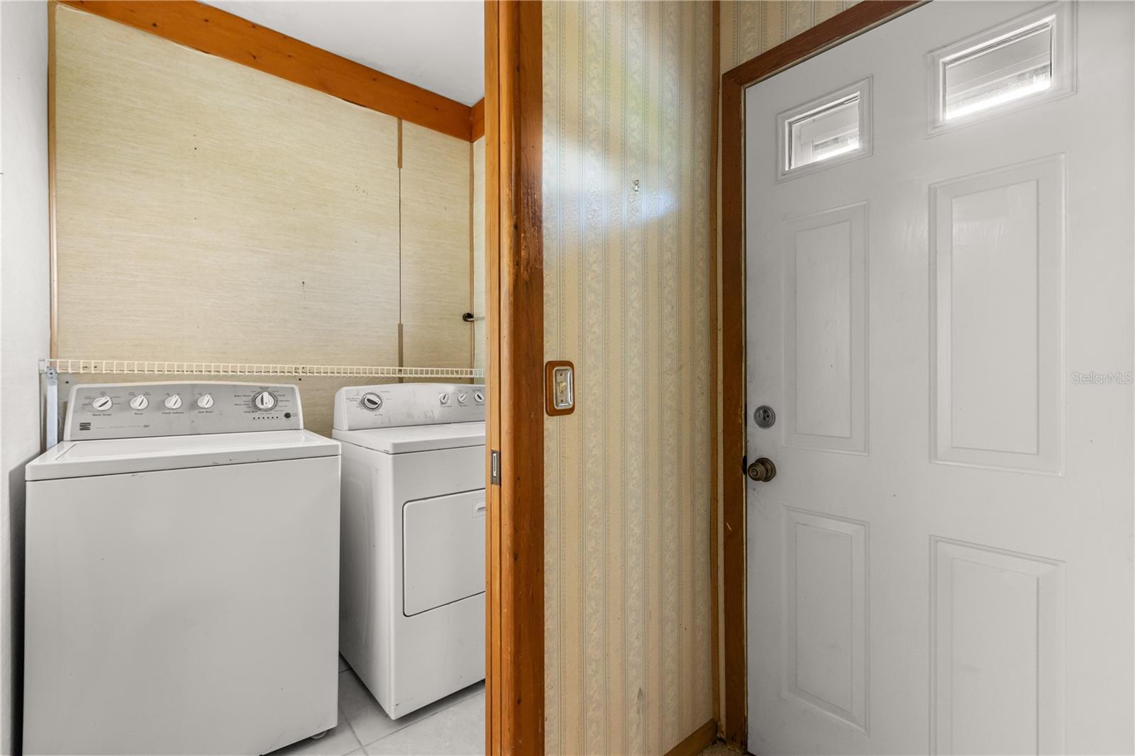 Image 11 of 27 For 3642 Periwinkle Drive