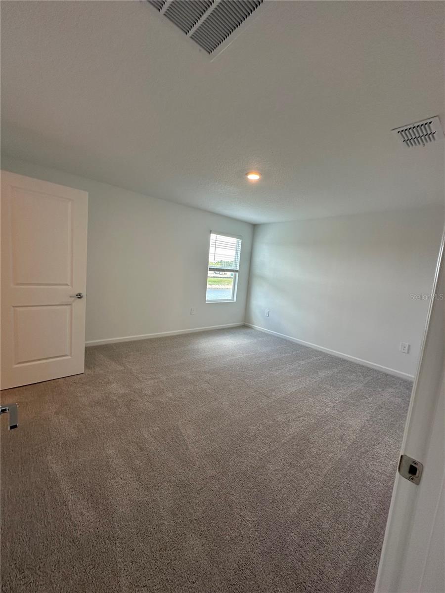 Image 14 of 29 For 5695 Ficus Aurea St