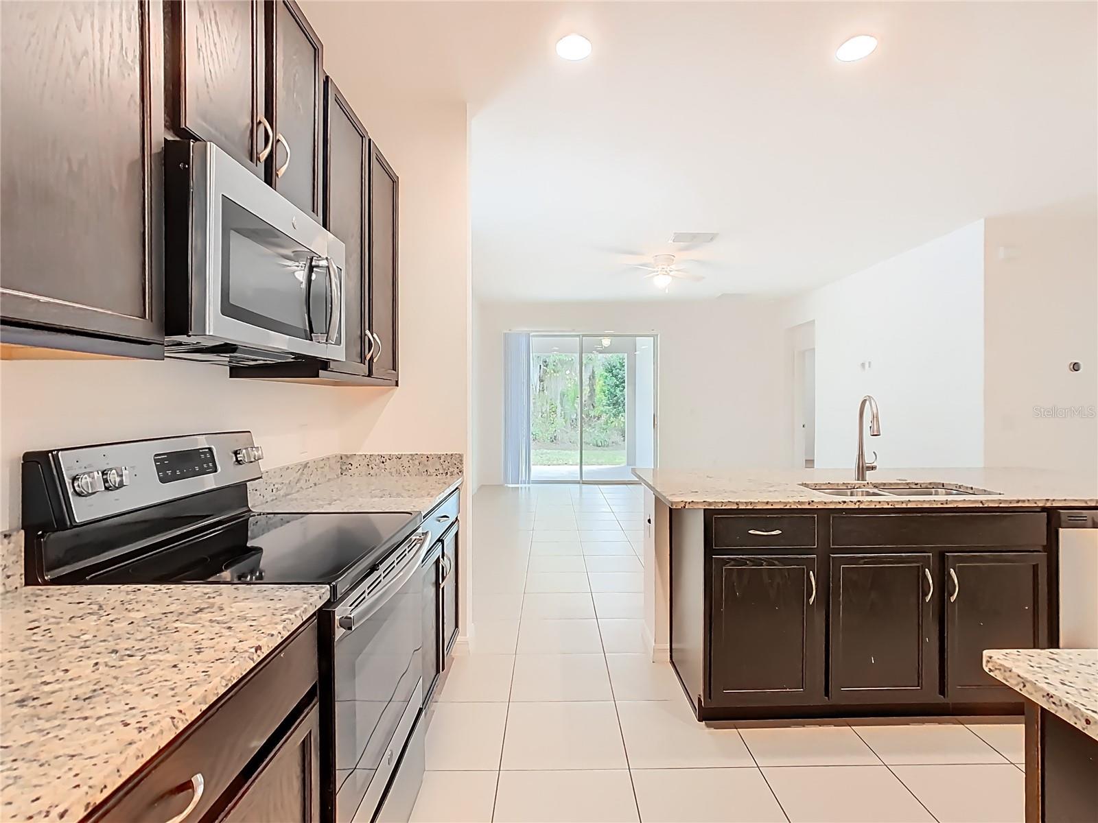 Image 8 of 39 For 806 Benjamin Trail