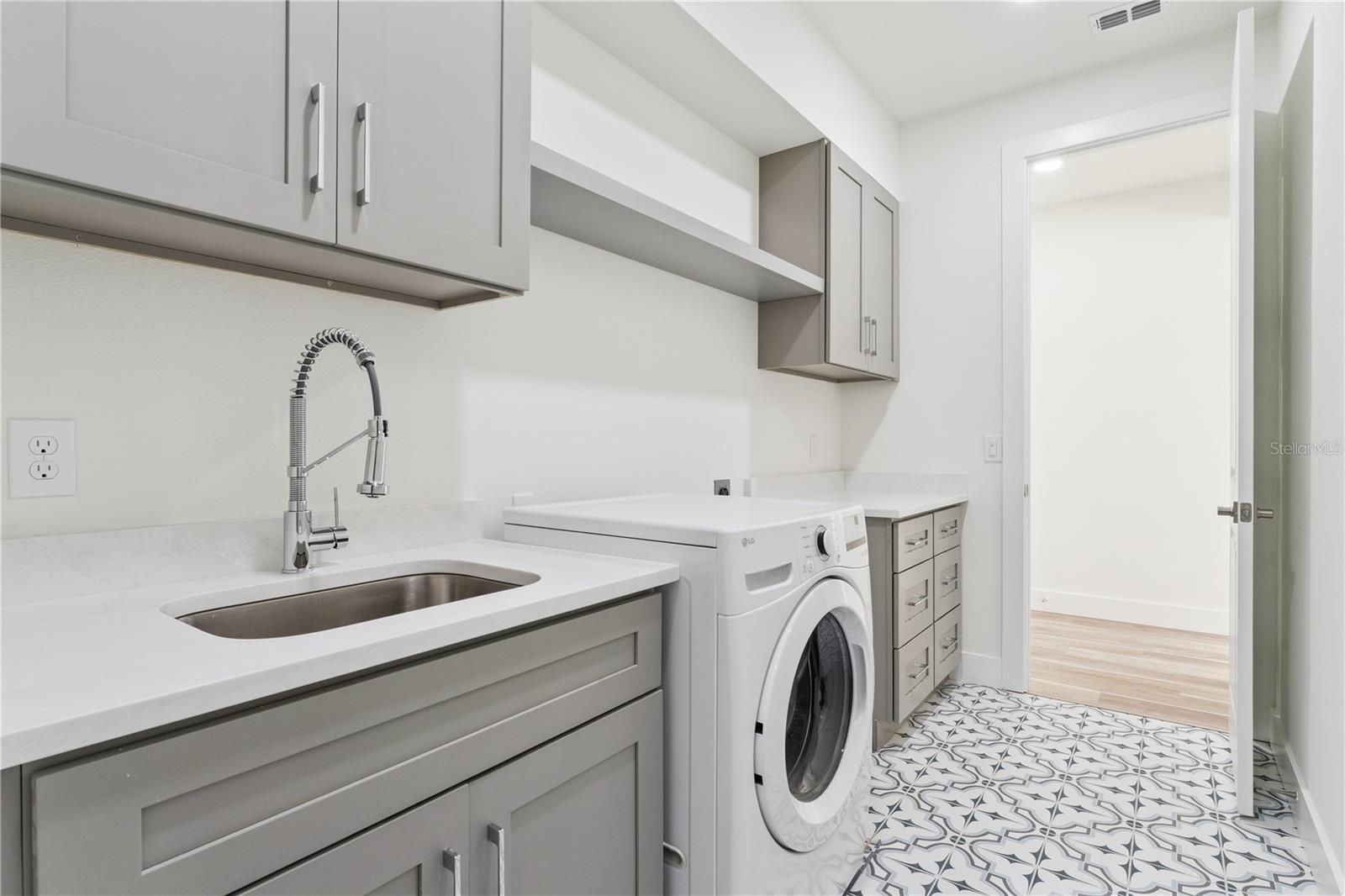 Image 10 of 11 For 9268 Eagles Perch Place