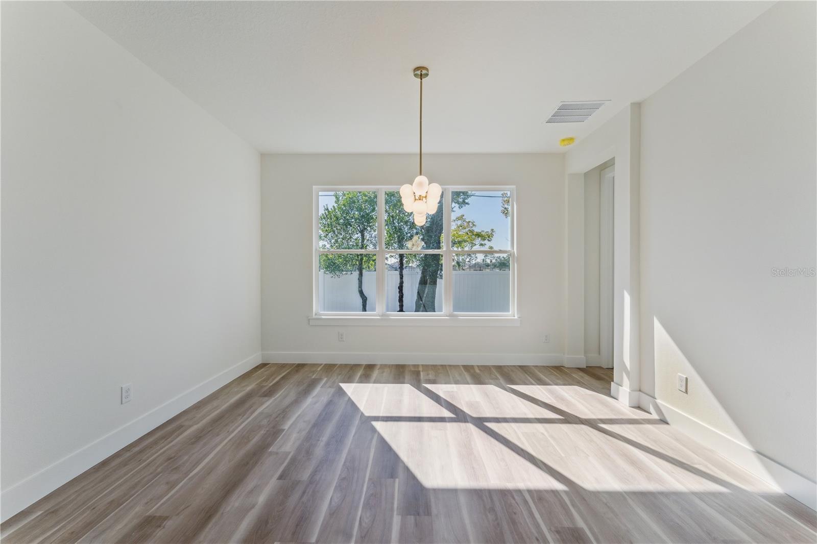 Image 3 of 11 For 9268 Eagles Perch Place