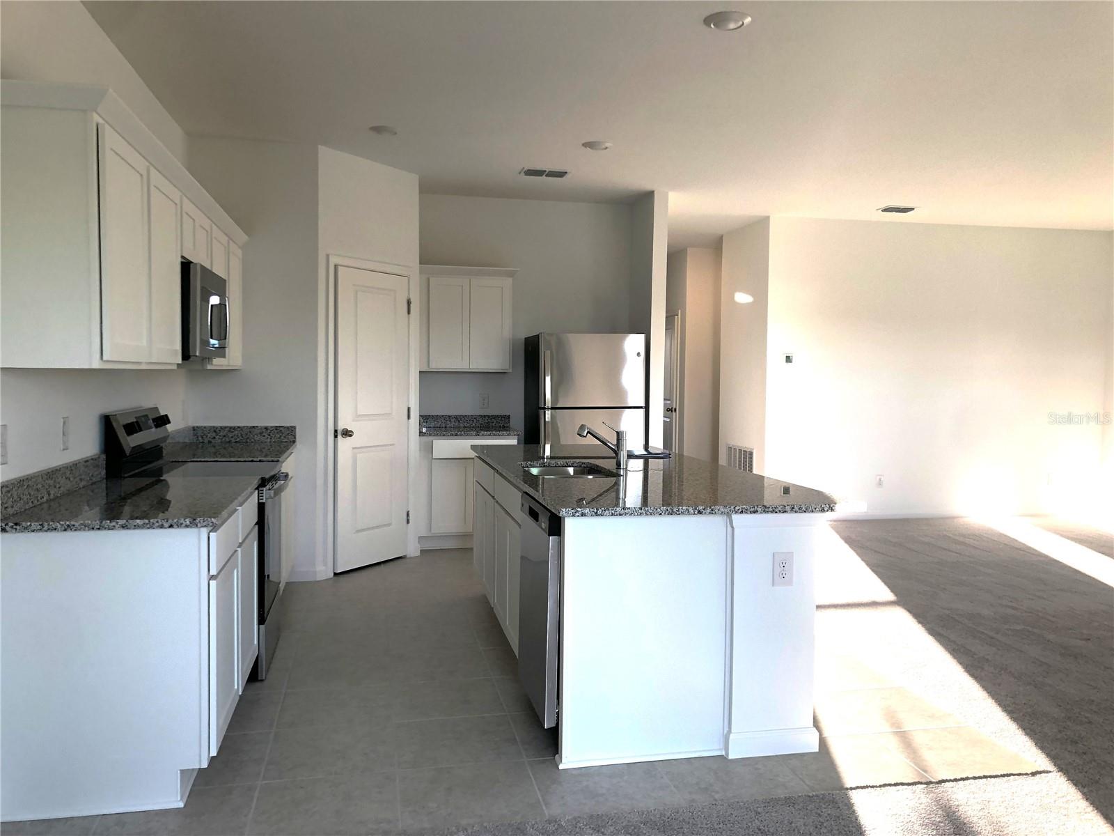 Image 12 of 22 For 1314 Dalkeith Cv