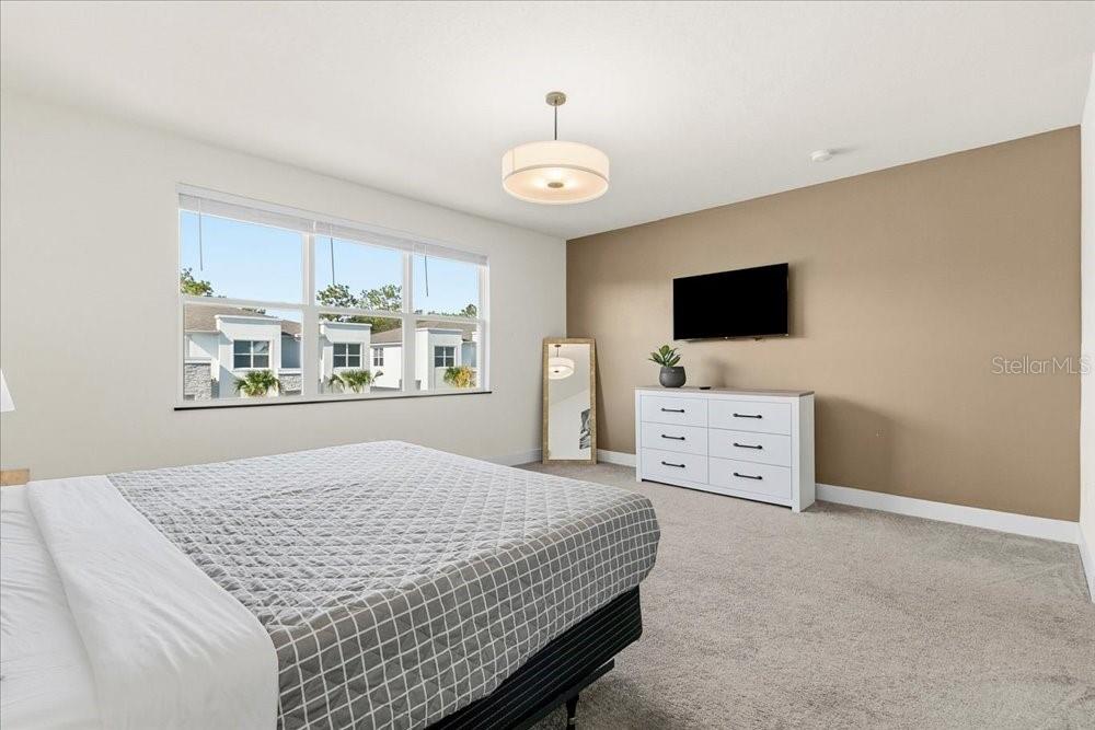 Image 15 of 28 For 1385 Peaceful Way