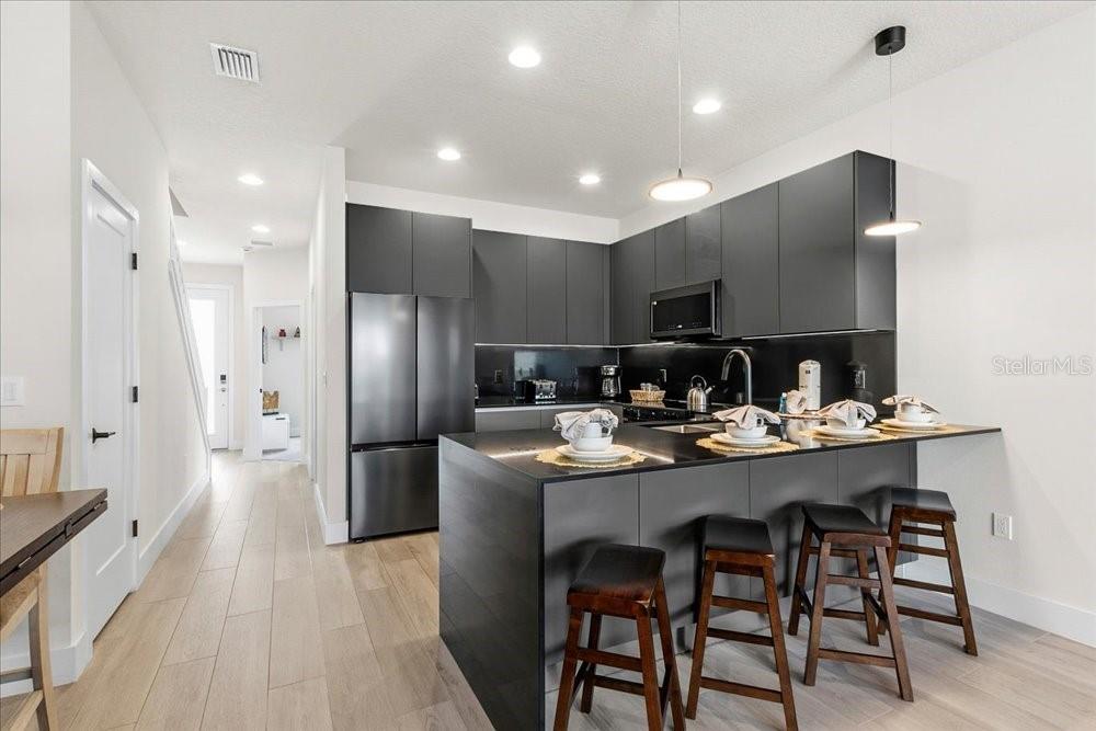 Image 6 of 28 For 1385 Peaceful Way