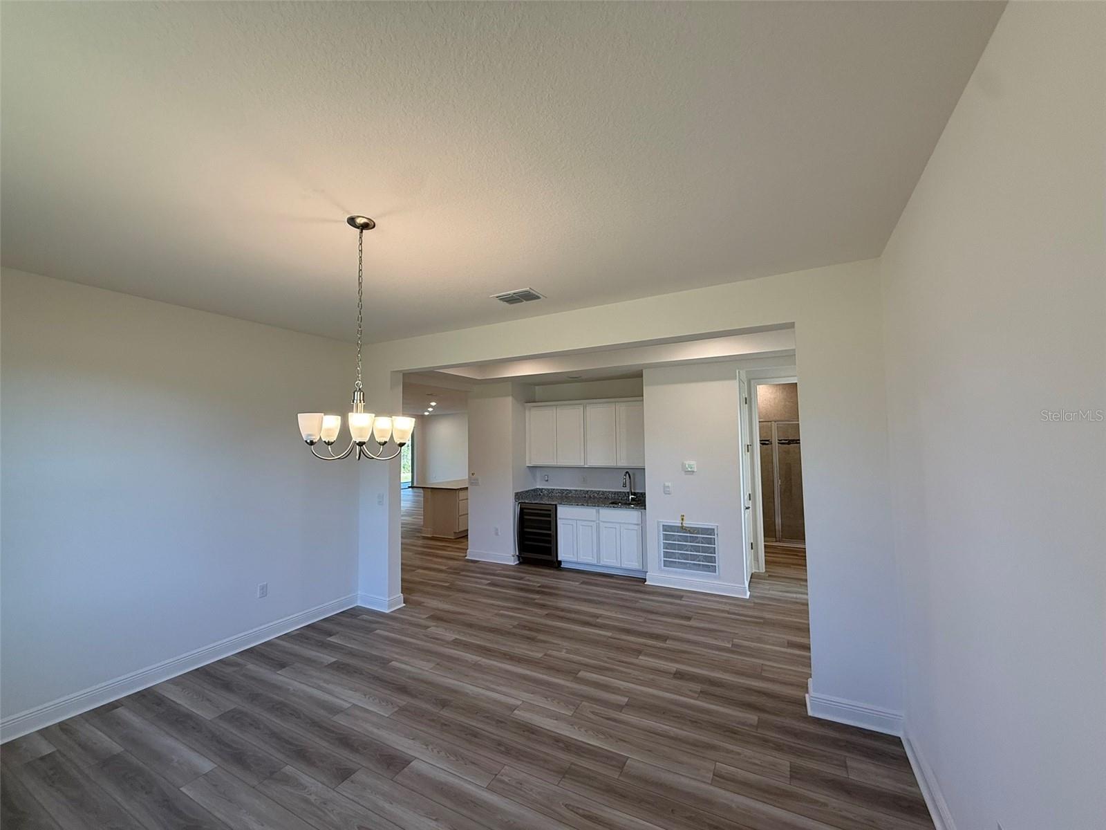 Image 5 of 28 For 2761 175th Loop