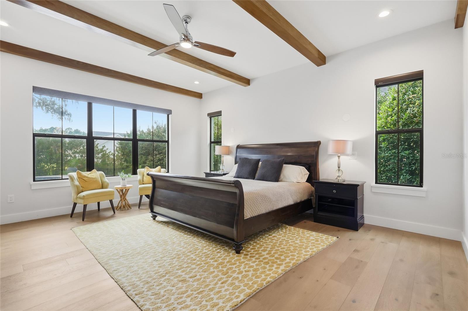 Image 29 of 86 For 15210 Oakland Avenue