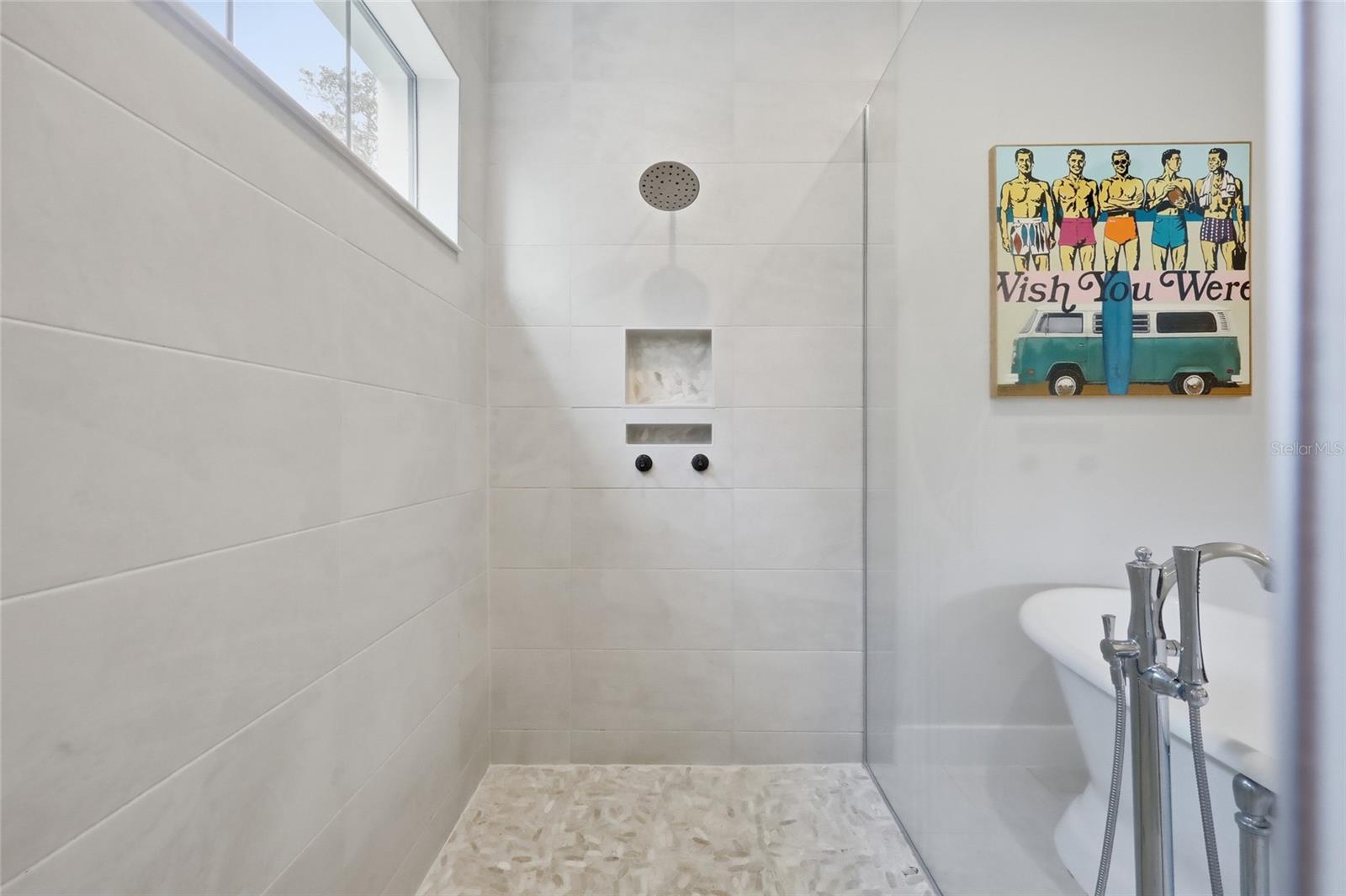 Image 35 of 86 For 15210 Oakland Avenue