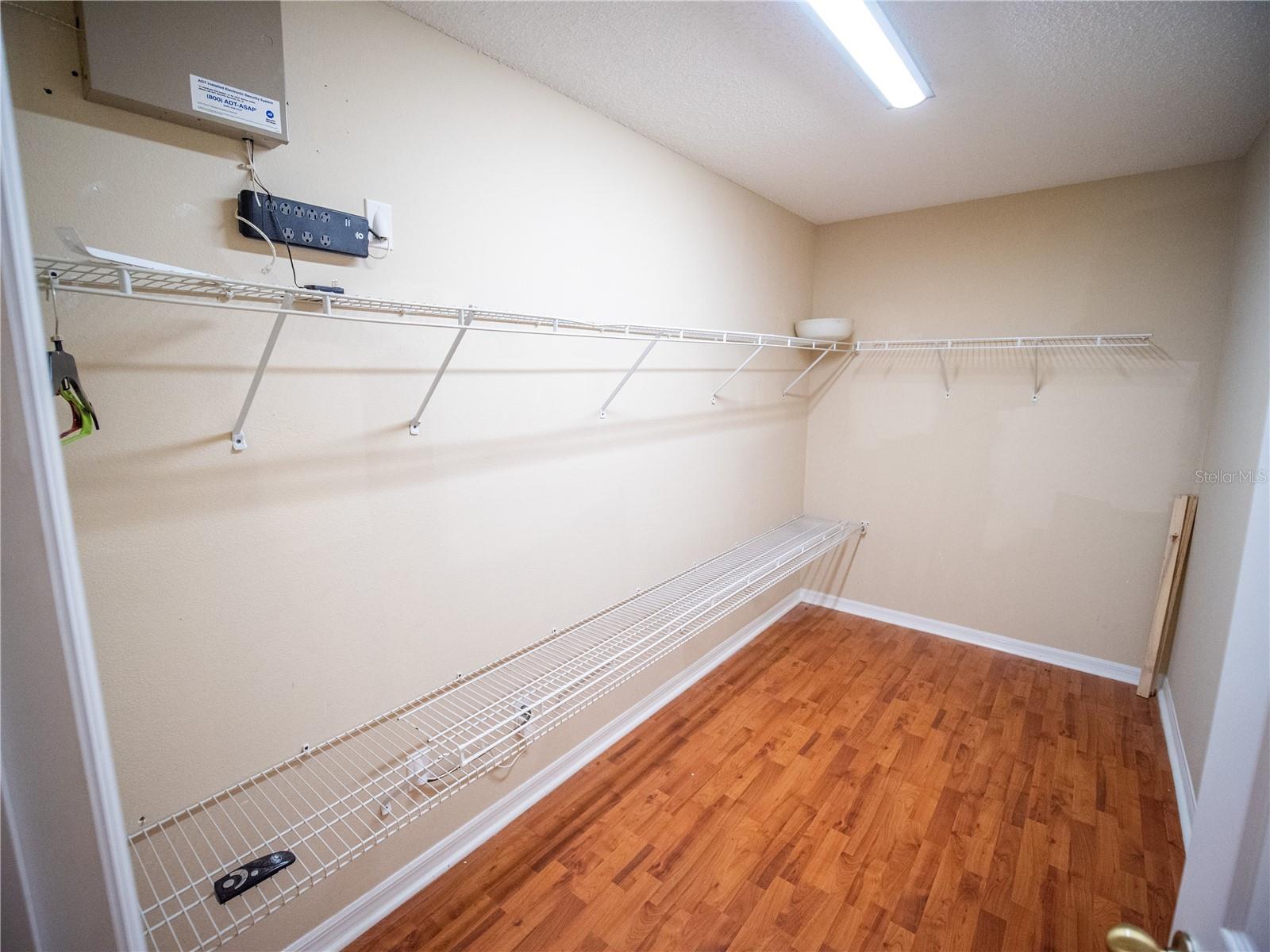 Image 16 of 30 For 1870 Vale Drive