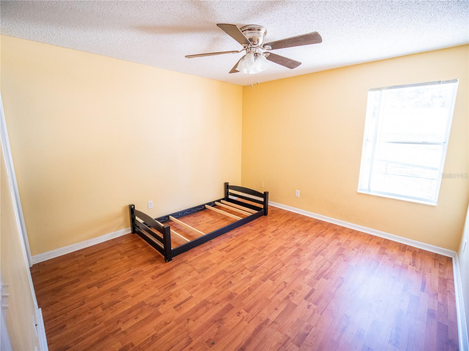 Image 22 of 30 For 1870 Vale Drive