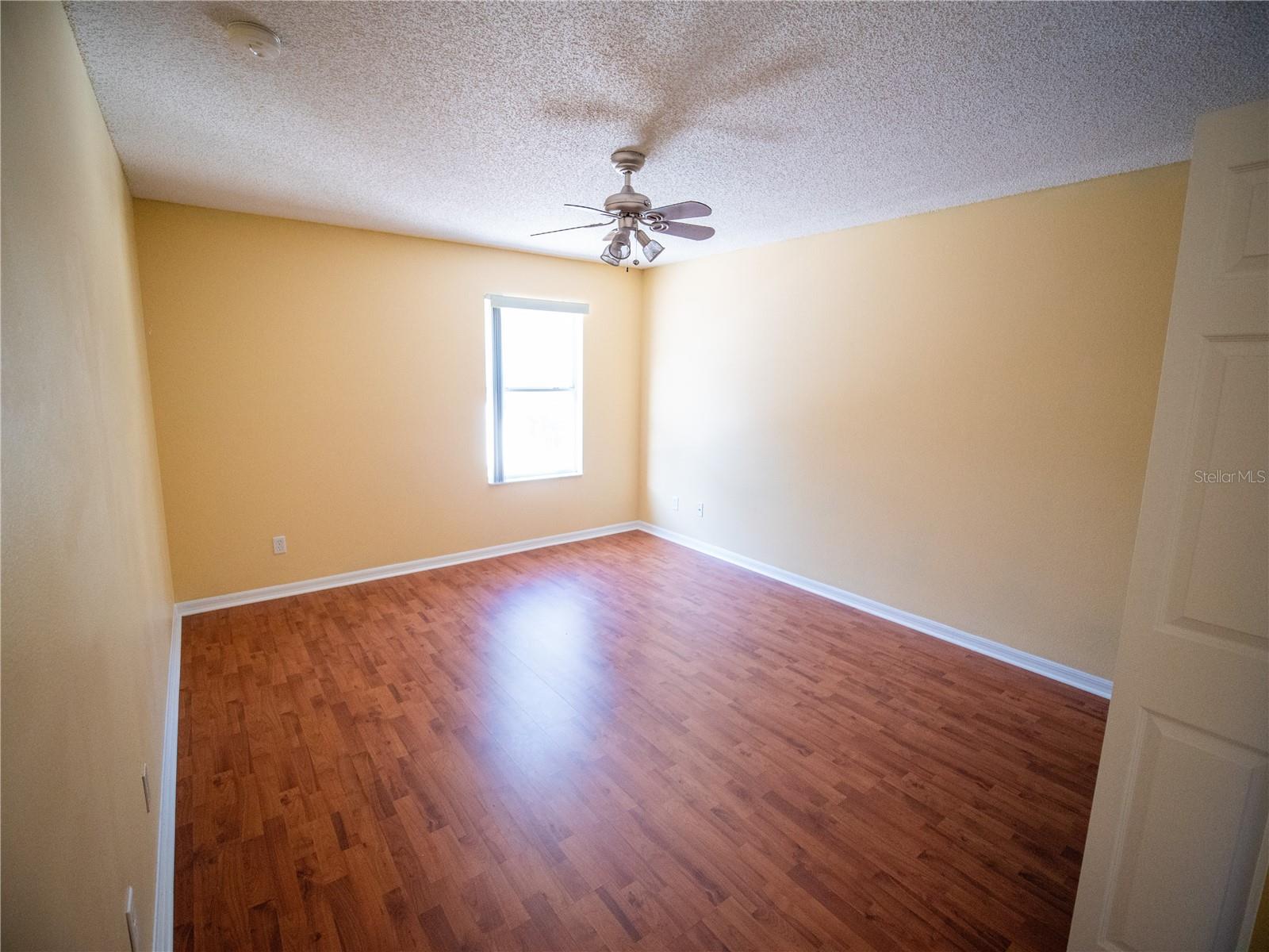 Image 23 of 30 For 1870 Vale Drive