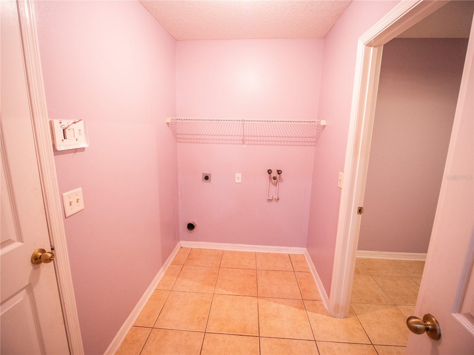 Image 28 of 30 For 1870 Vale Drive