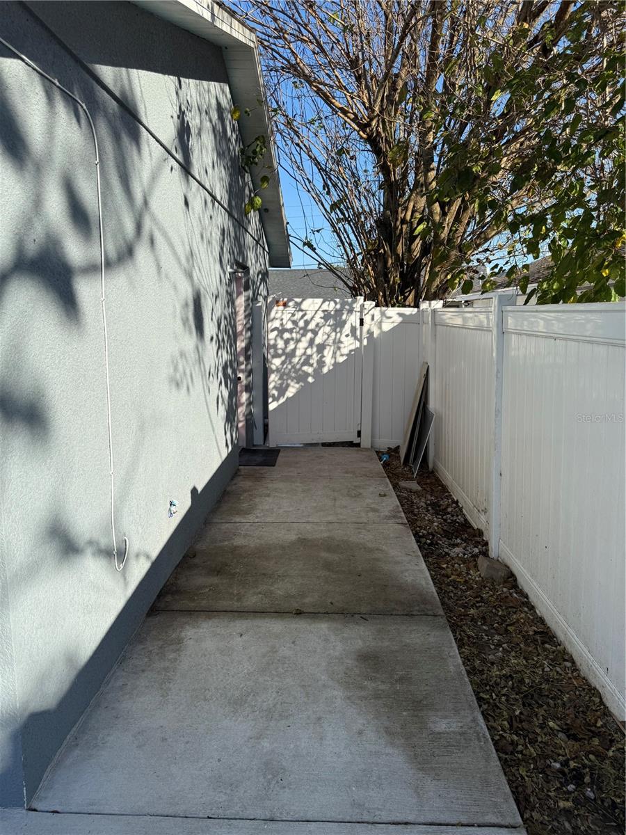 Image 6 of 17 For 3771 Grice Street