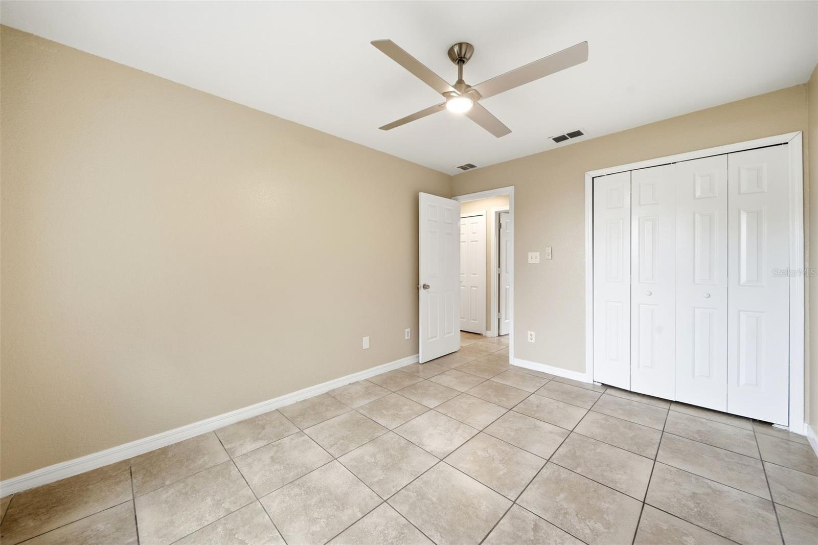 Image 18 of 21 For 212 15th Street