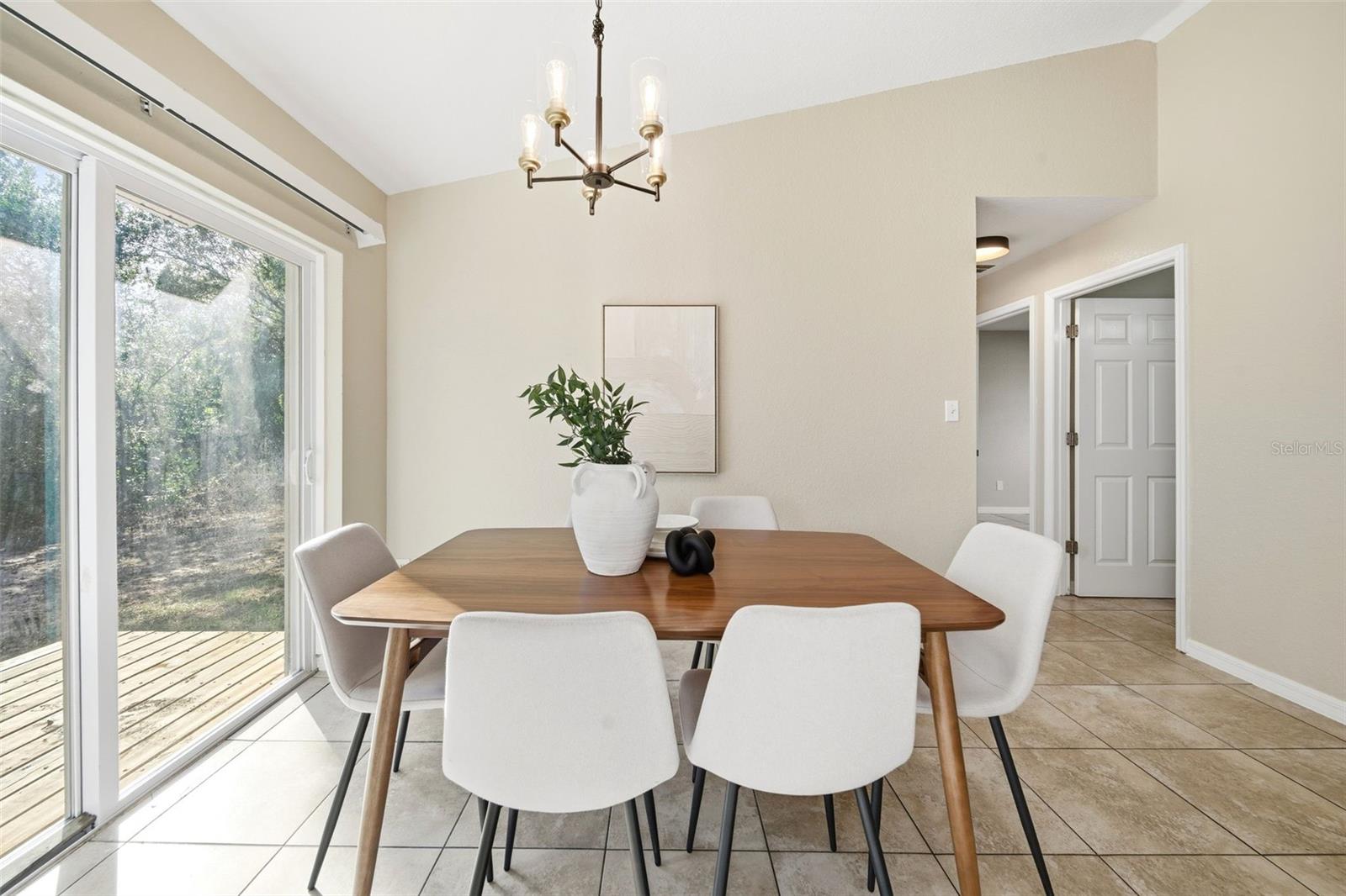 Image 8 of 21 For 212 15th Street