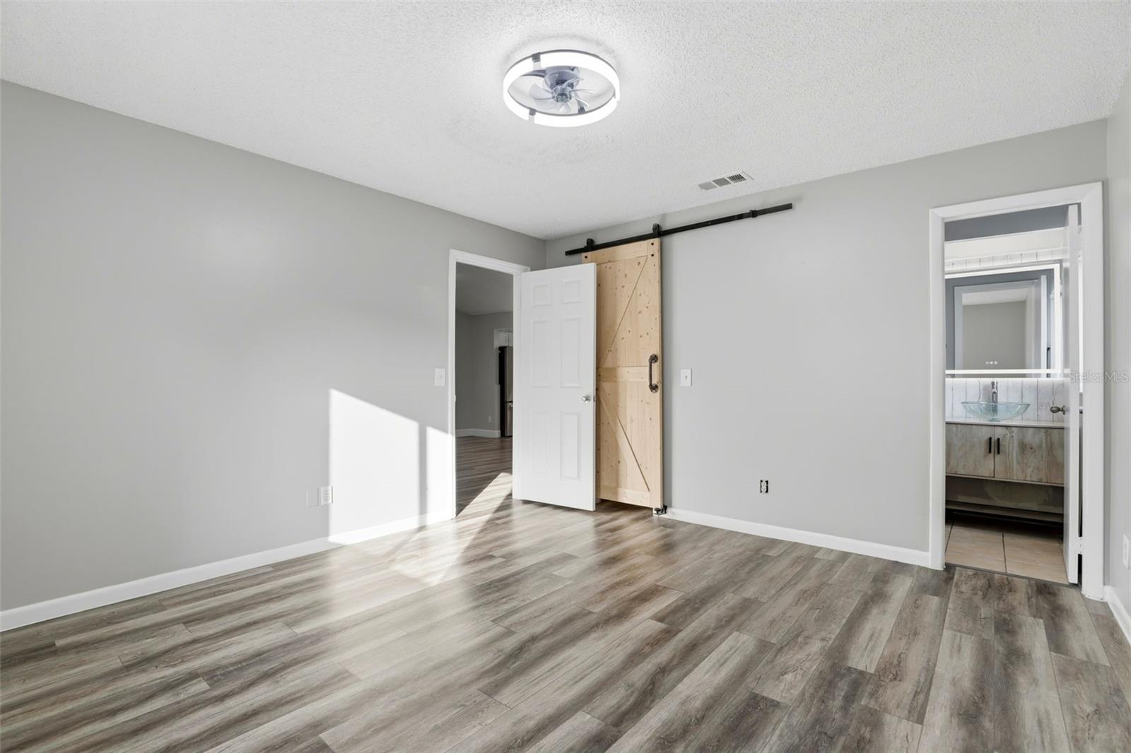 Image 12 of 26 For 3304 Jon Jon Drive