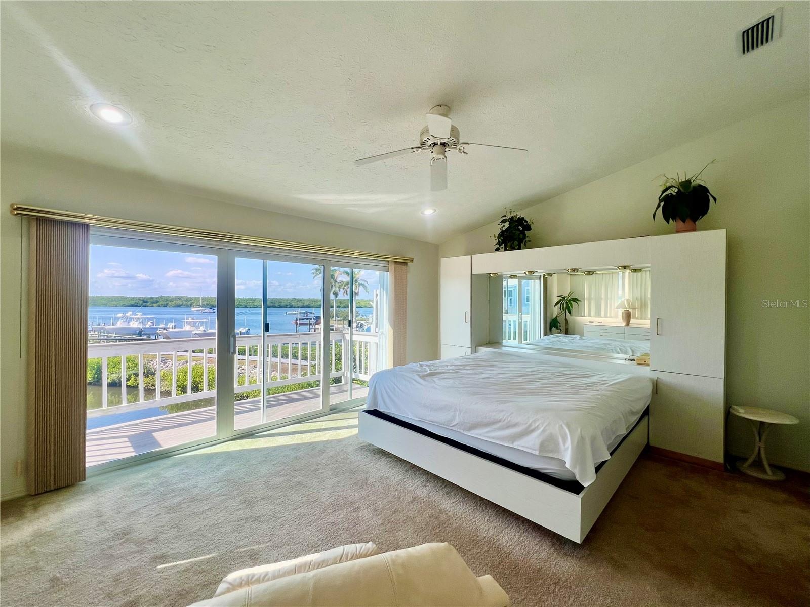 Image 17 of 31 For 2486 Harbour Cove Drive