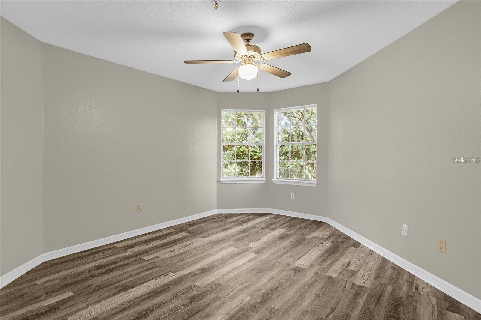 Image 13 of 22 For 7210 Westpointe Boulevard 1323