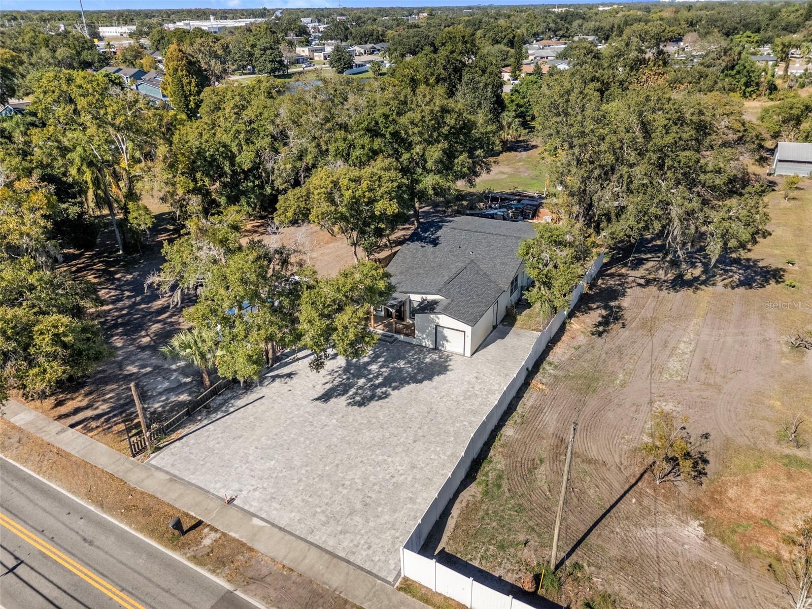 Image 29 of 31 For 1213 Nela Avenue