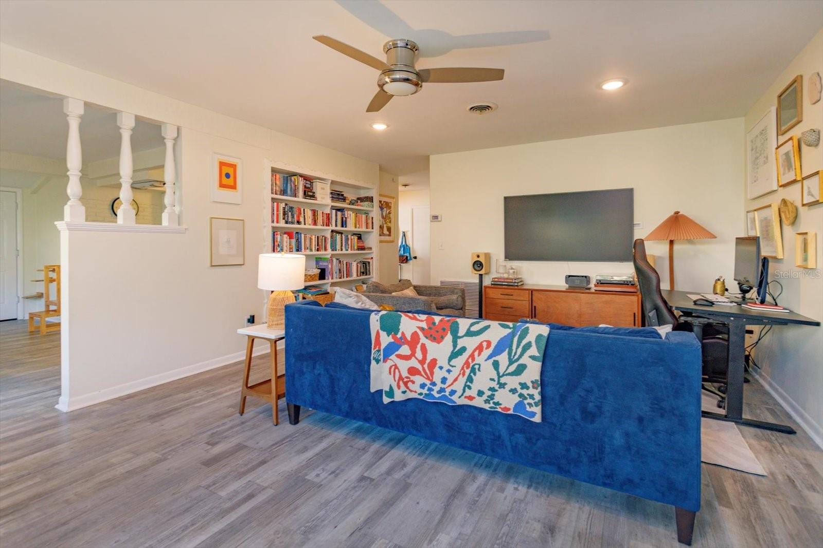 Image 10 of 24 For 4018 Brandeis Avenue