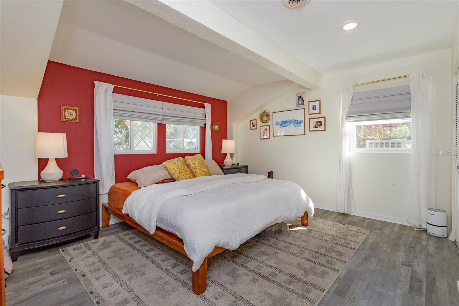 Image 14 of 24 For 4018 Brandeis Avenue