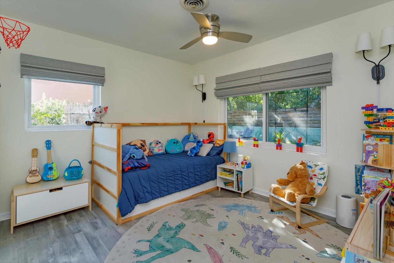 Image 19 of 24 For 4018 Brandeis Avenue