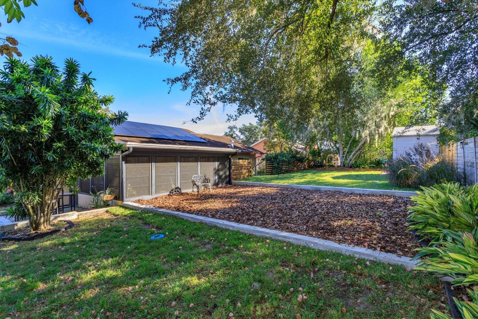 Image 21 of 24 For 4018 Brandeis Avenue