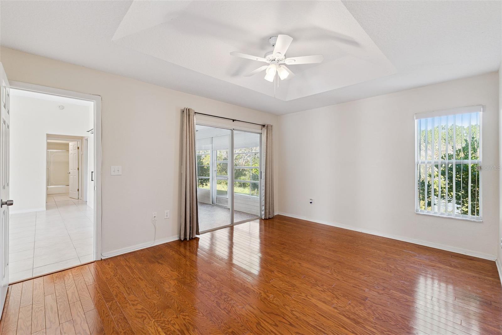 Image 10 of 29 For 29327 Zeller Avenue