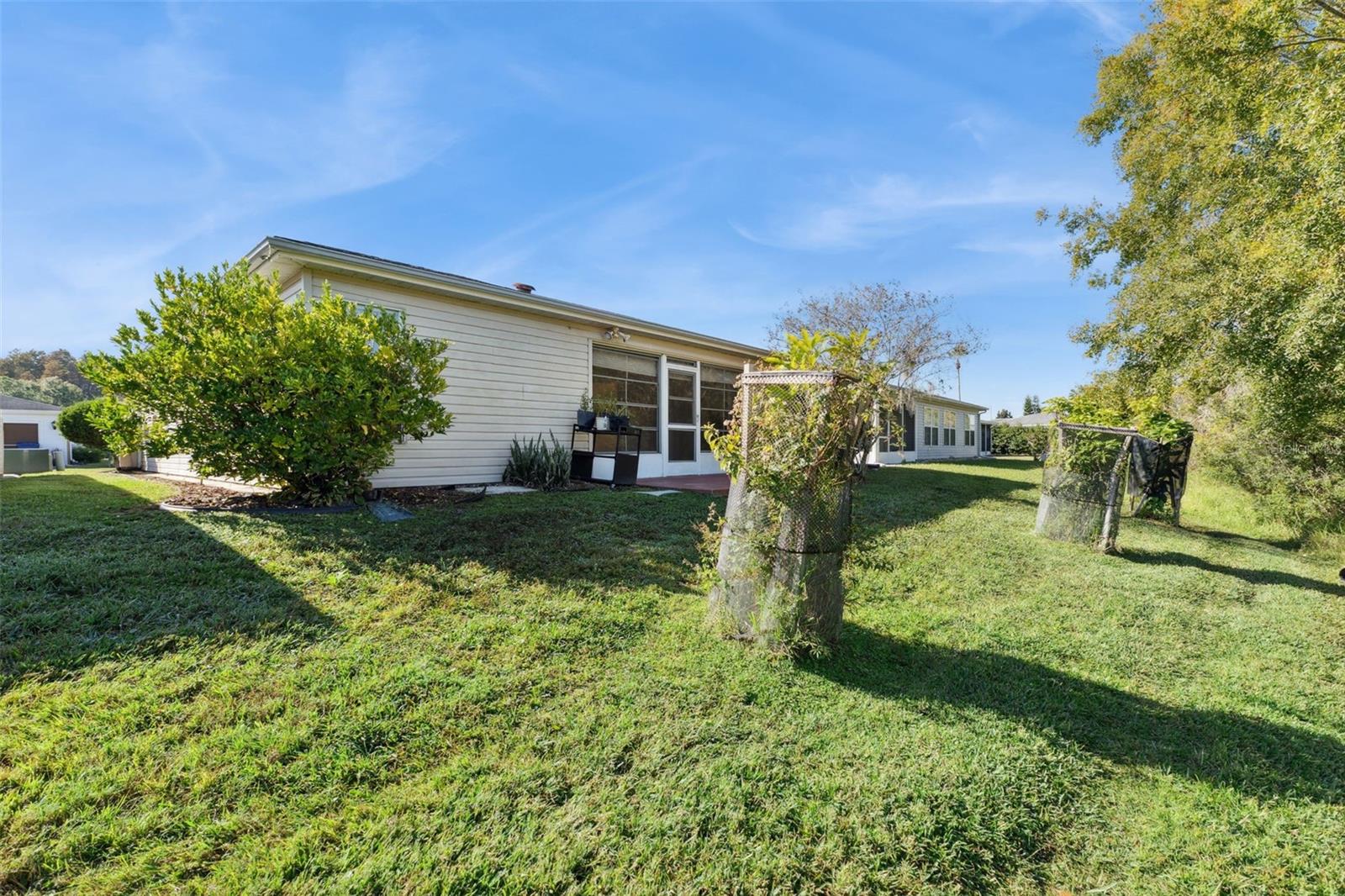 Image 19 of 29 For 29327 Zeller Avenue