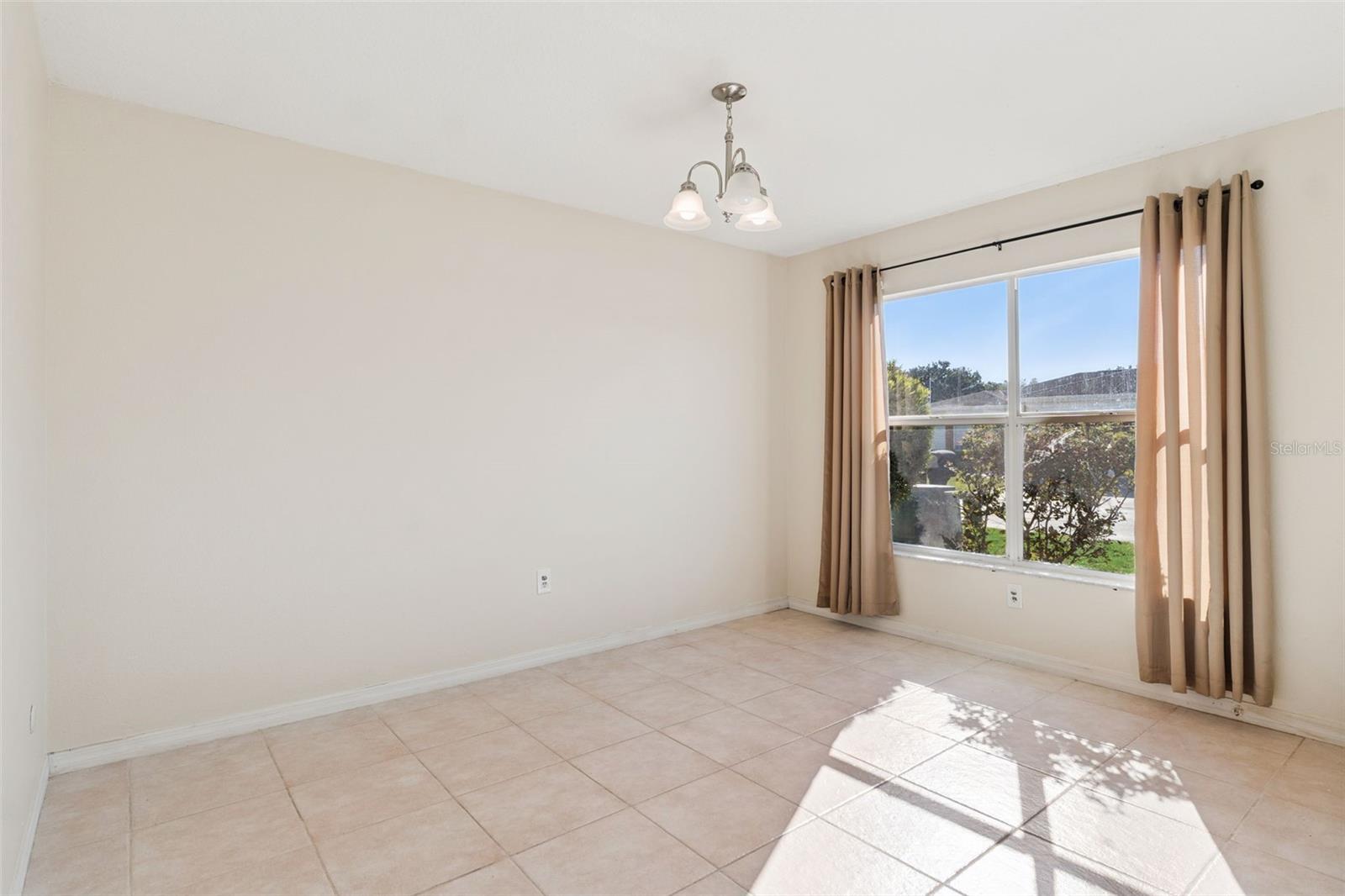 Image 6 of 29 For 29327 Zeller Avenue