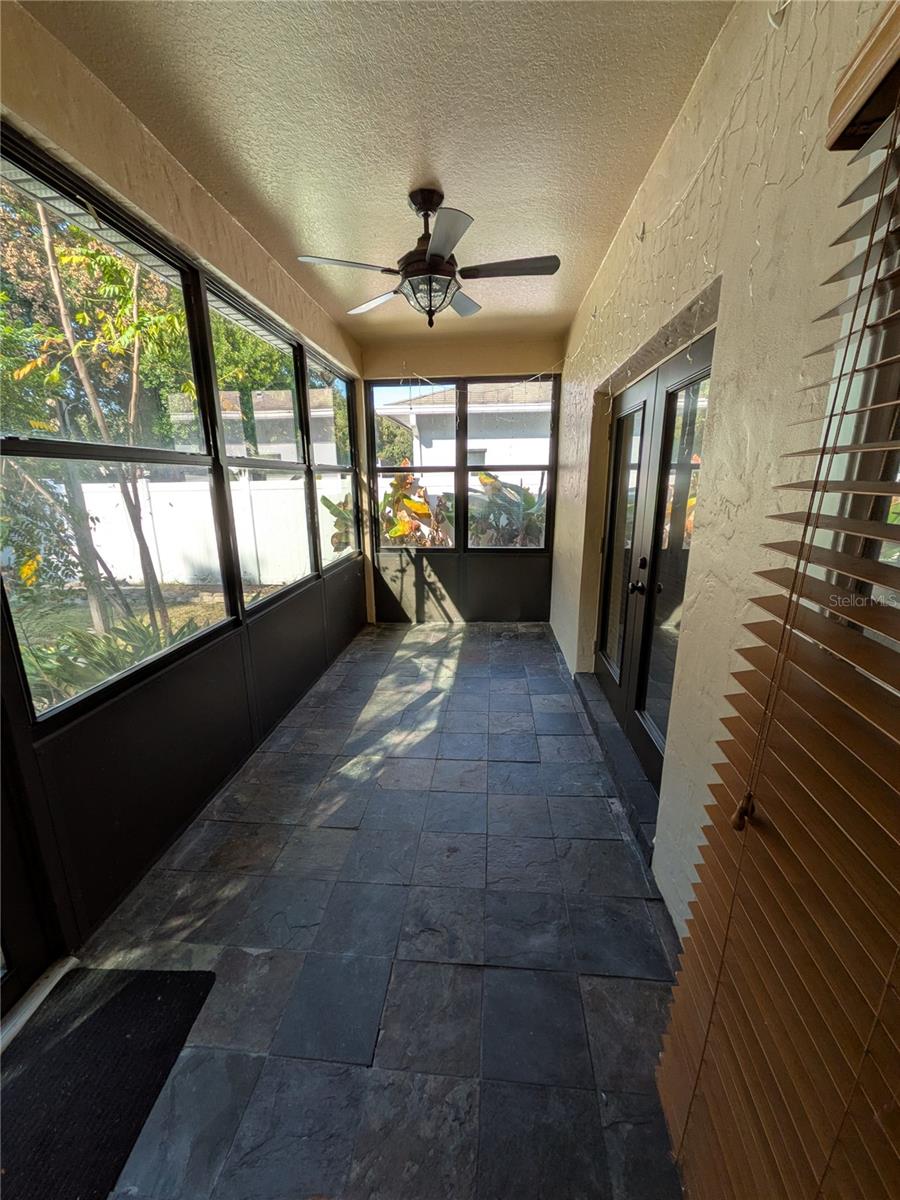 Image 10 of 26 For 1720 Crocker Avenue