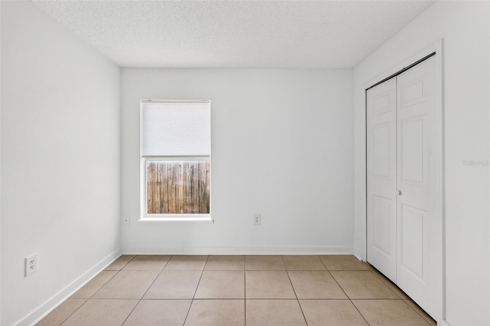 Image 31 of 53 For 2346 Queenswood Circle