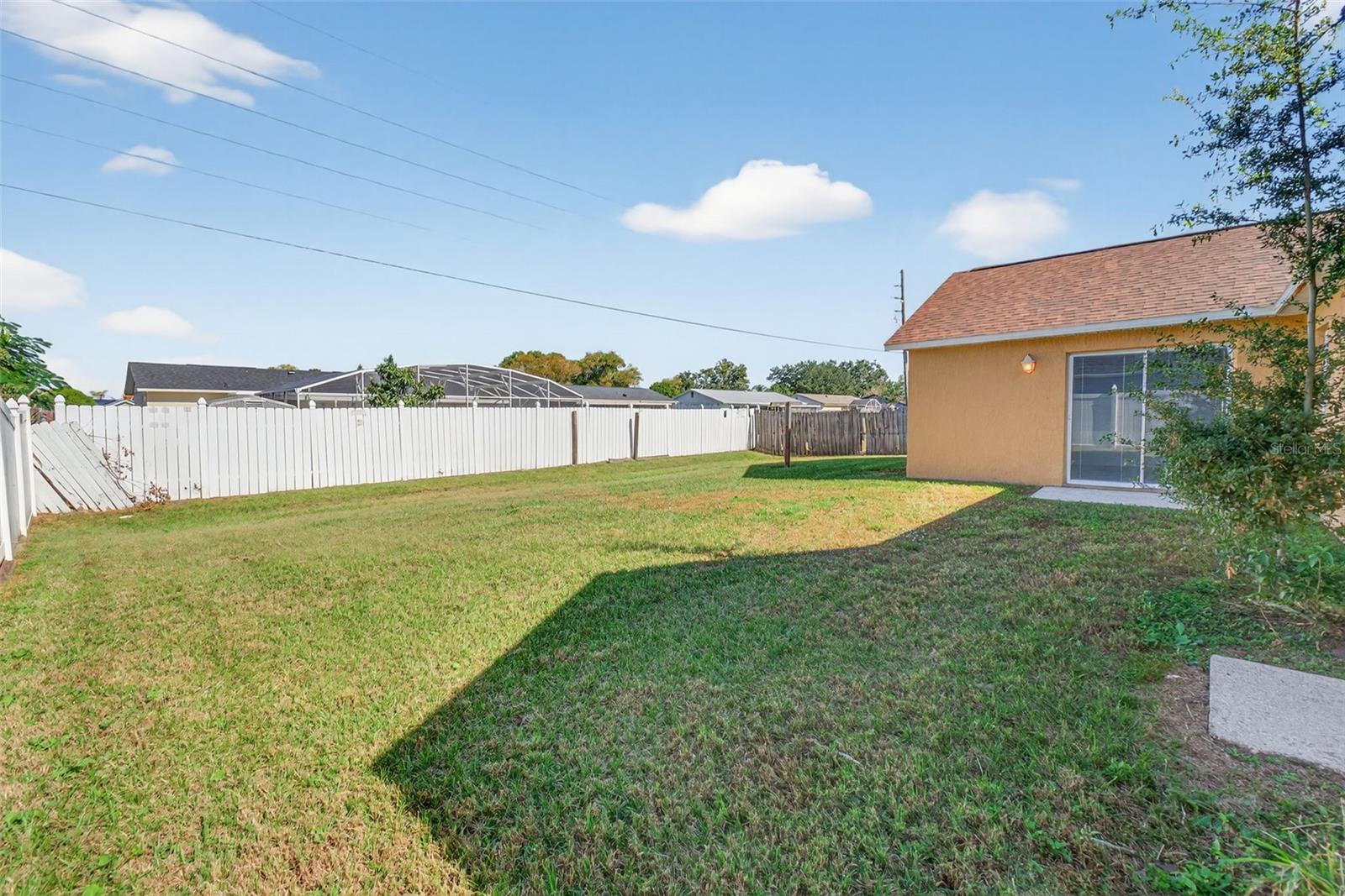 Image 37 of 53 For 2346 Queenswood Circle