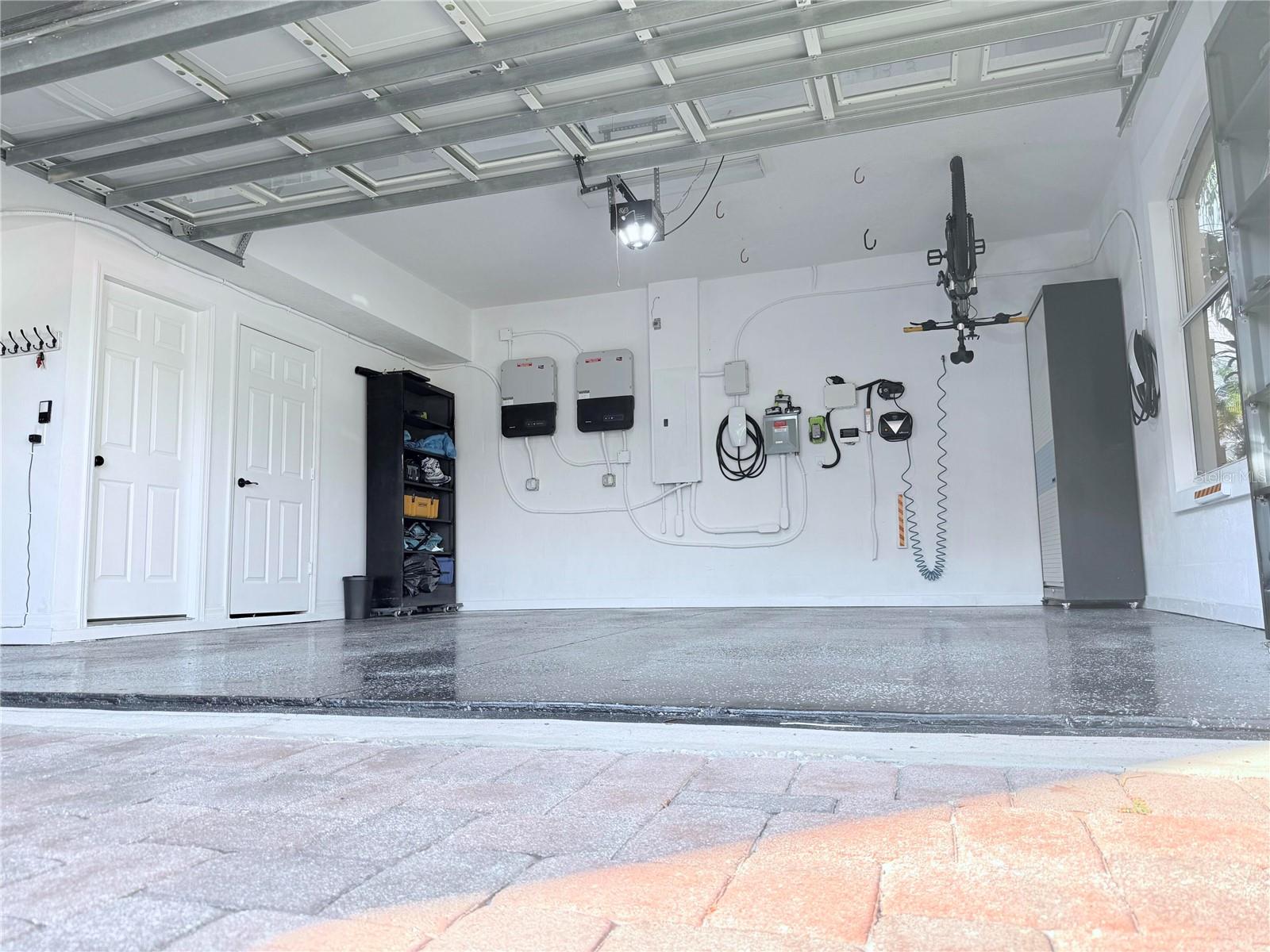 Image 50 of 75 For 18018 Malakai Isle Drive