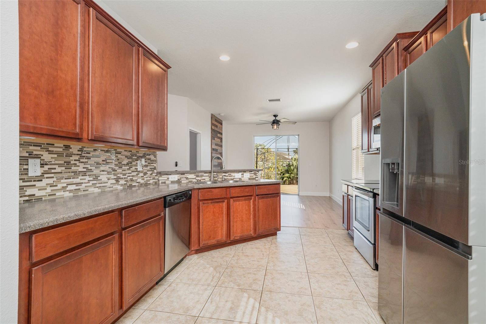 Image 13 of 28 For 572 Vista Ridge Drive