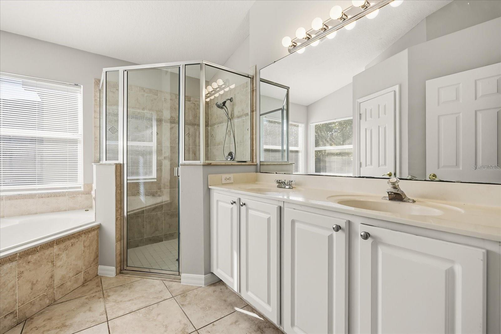 Image 12 of 34 For 9729 Pecky Cypress Way