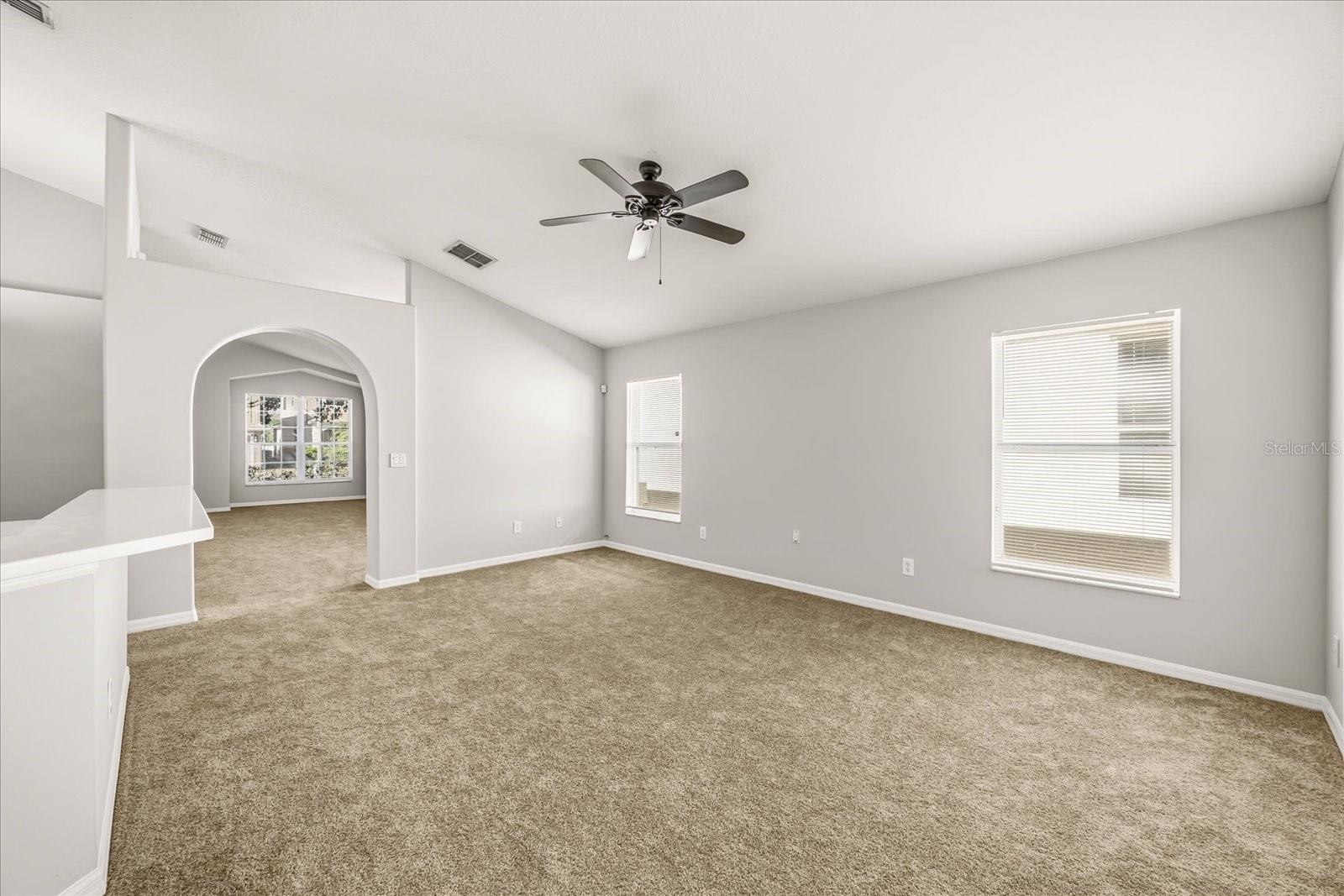 Image 6 of 34 For 9729 Pecky Cypress Way