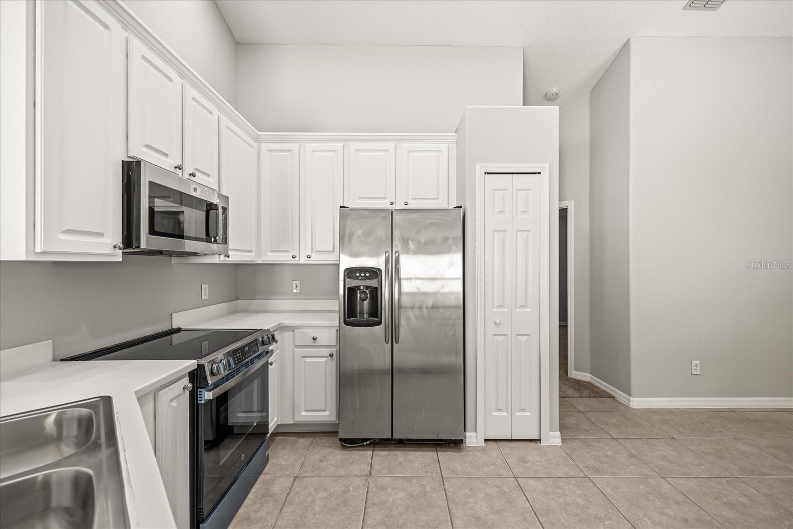 Image 9 of 34 For 9729 Pecky Cypress Way