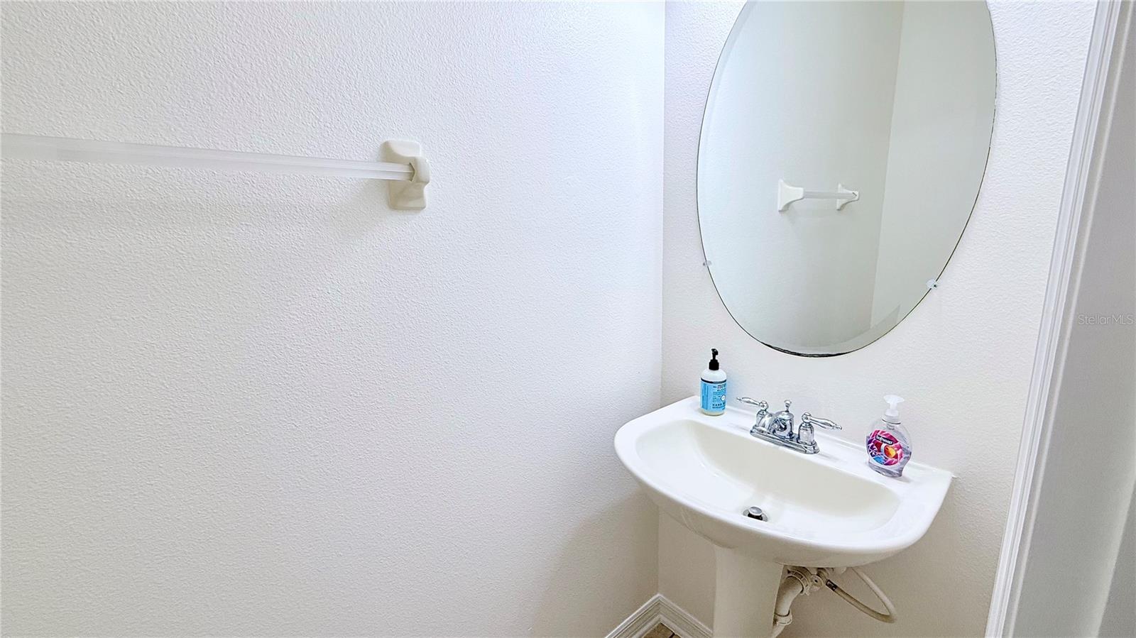 Image 10 of 34 For 10424 Kiplinger Lane 239