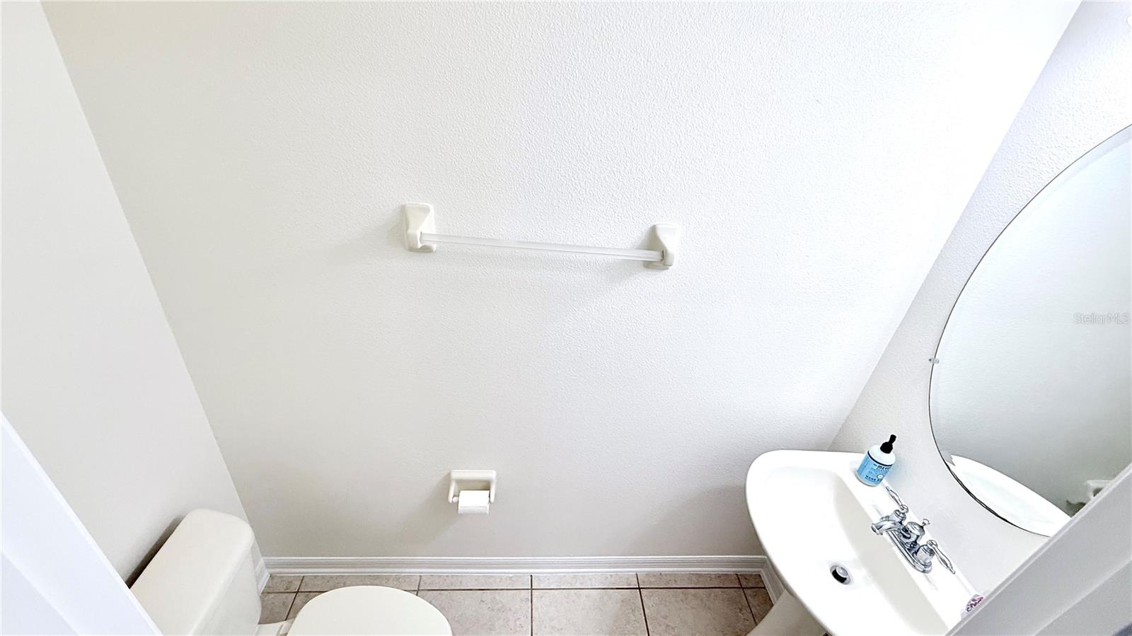 Image 11 of 34 For 10424 Kiplinger Lane 239