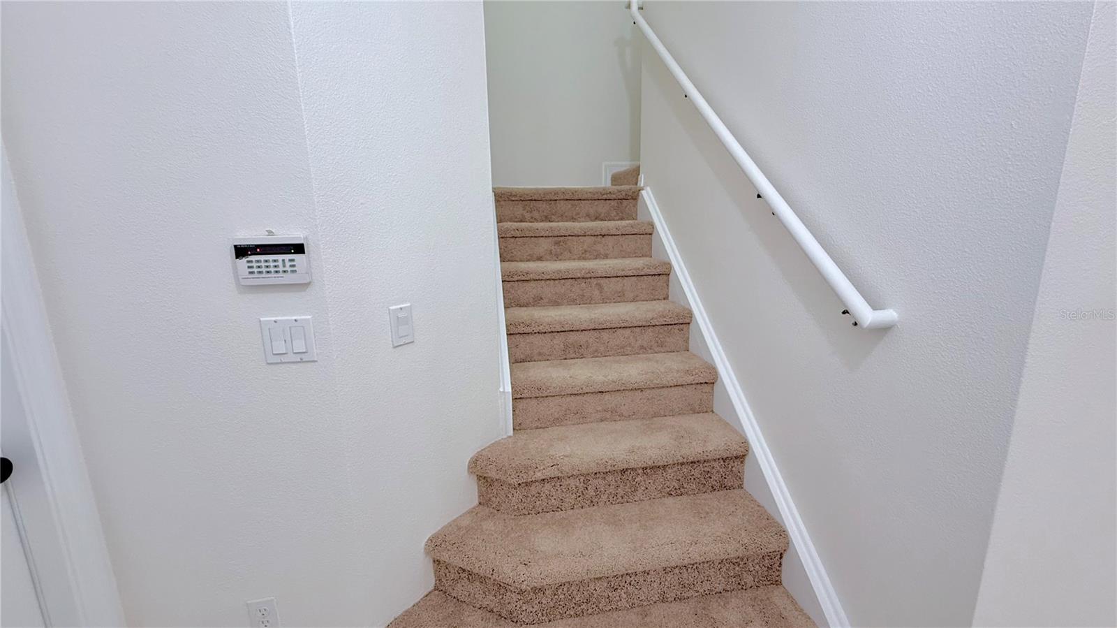 Image 12 of 34 For 10424 Kiplinger Lane 239