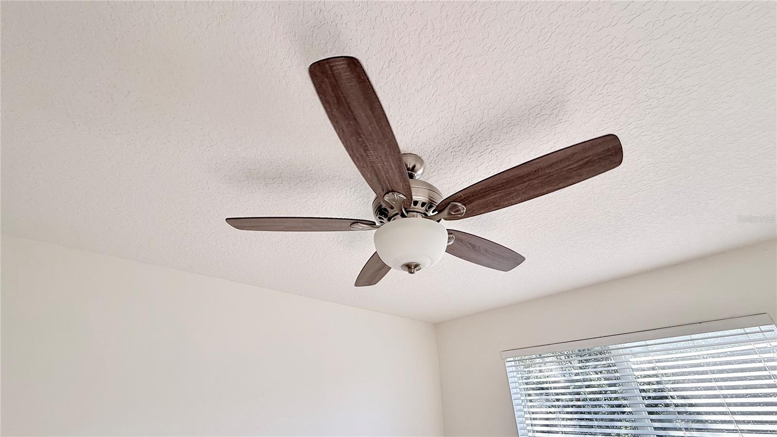 Image 19 of 34 For 10424 Kiplinger Lane 239