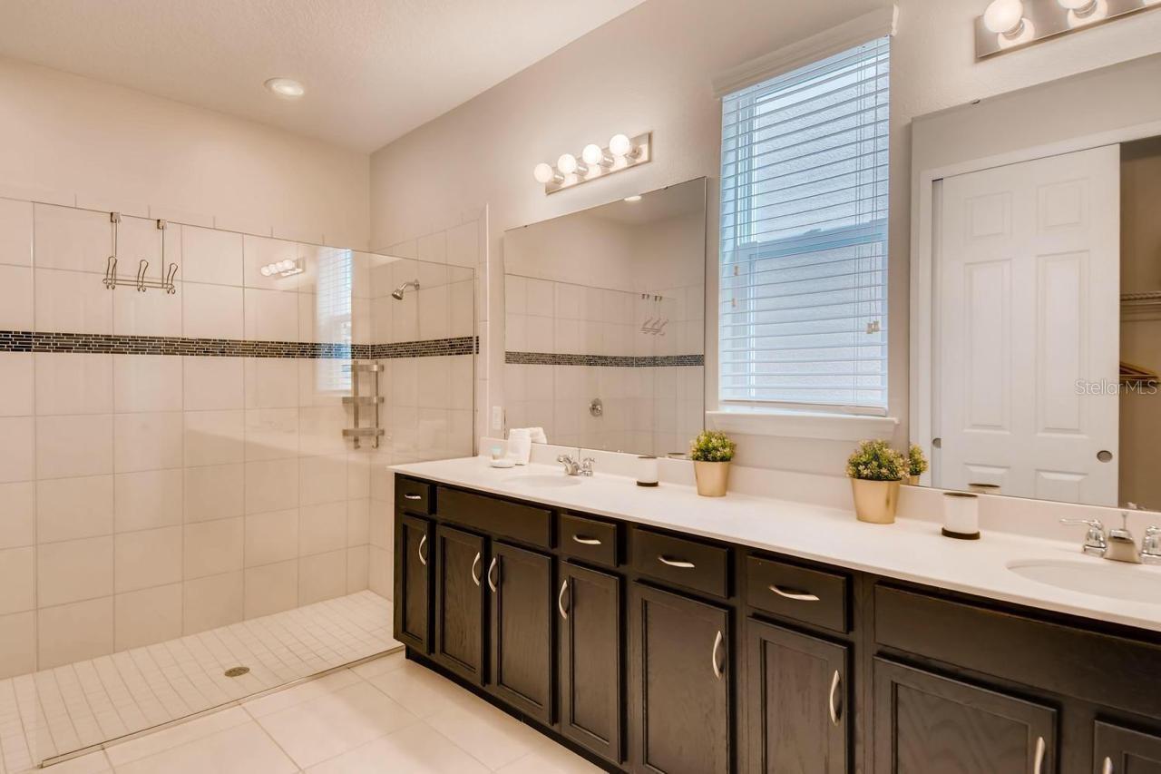 Image 32 of 47 For 9035 Sunshine Ridge Loop