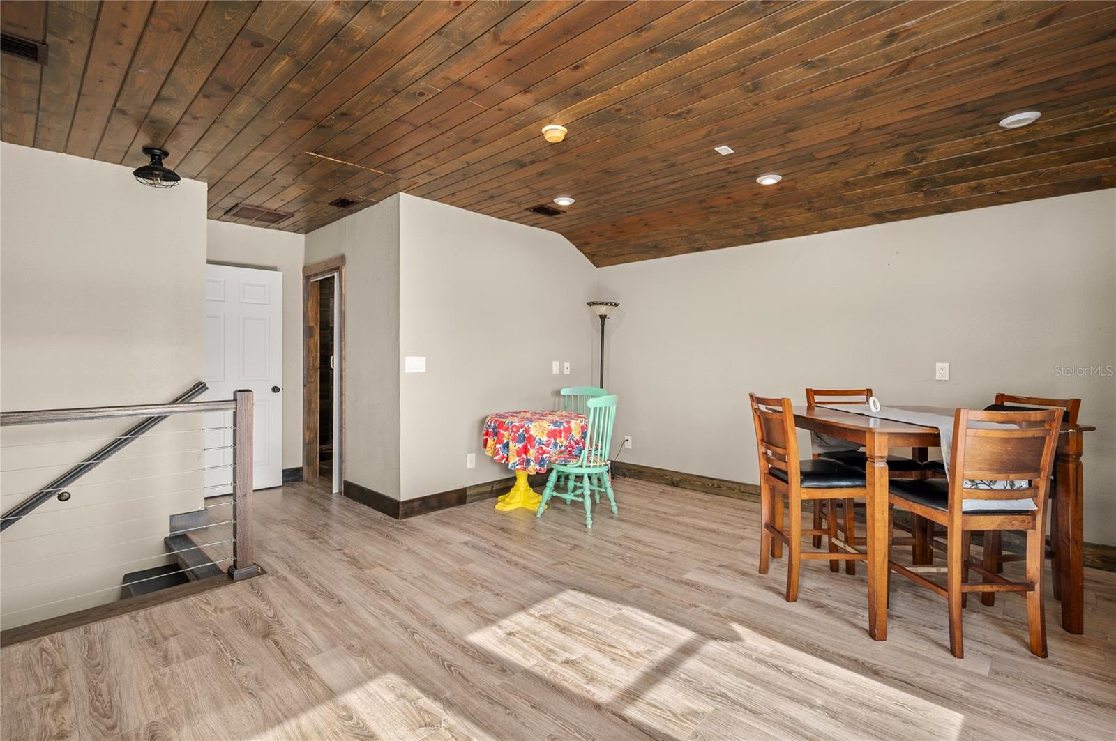 Image 19 of 31 For 2225 Santa Lucia Street