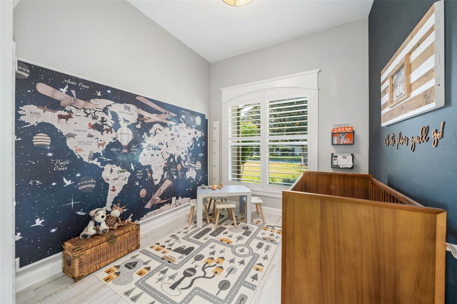 Image 23 of 33 For 16744 Bay Club Drive