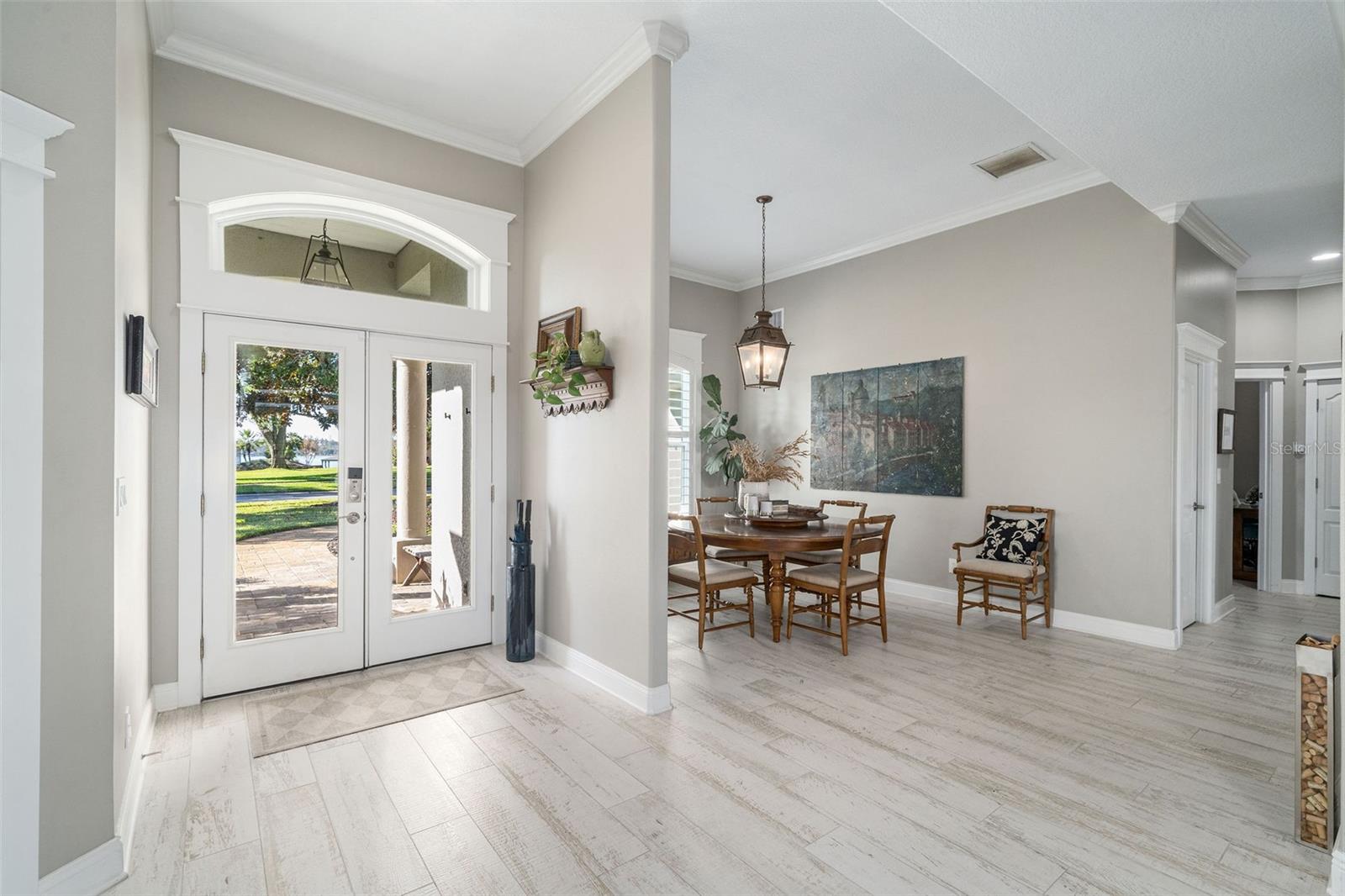 Image 3 of 33 For 16744 Bay Club Drive