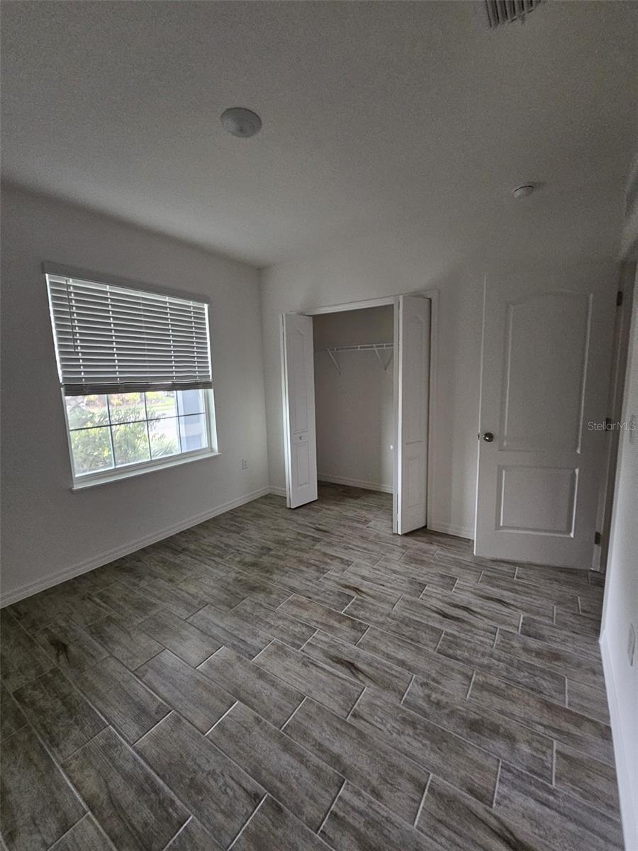 Image 28 of 43 For 1408 Oak Marsh Street